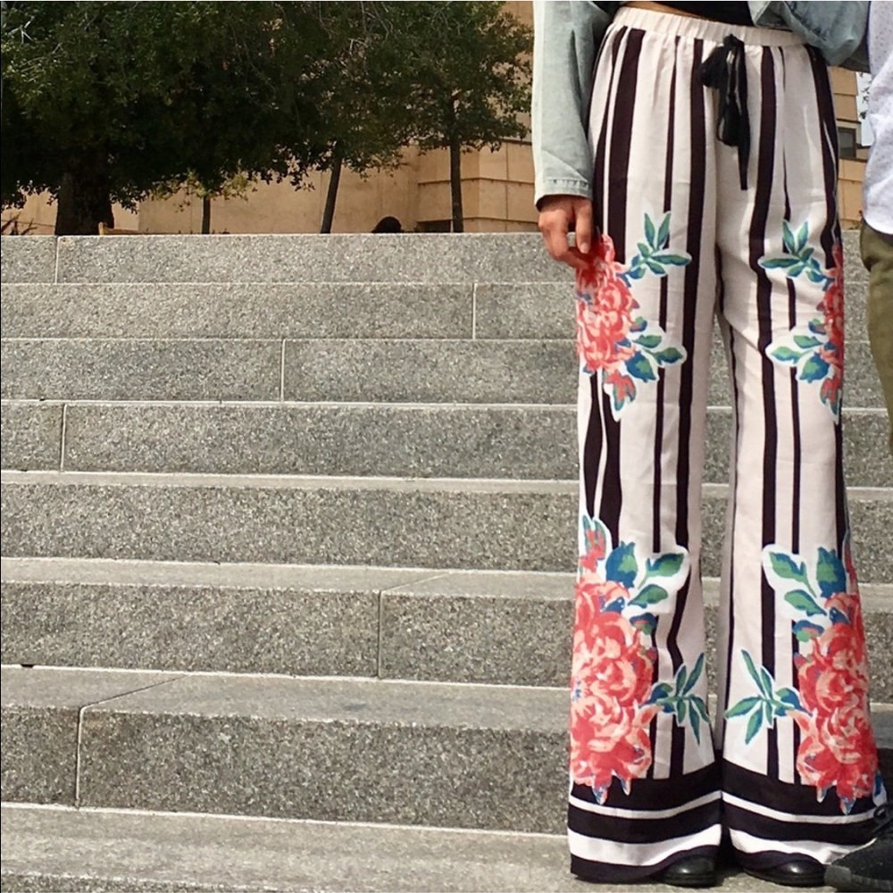 Floral Flowy pants